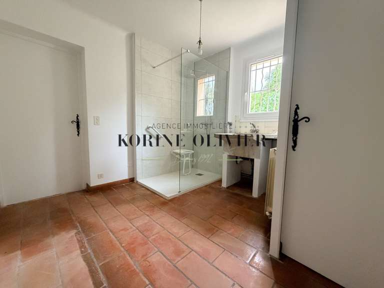 House Gréasque - 4 bedrooms - 155m²