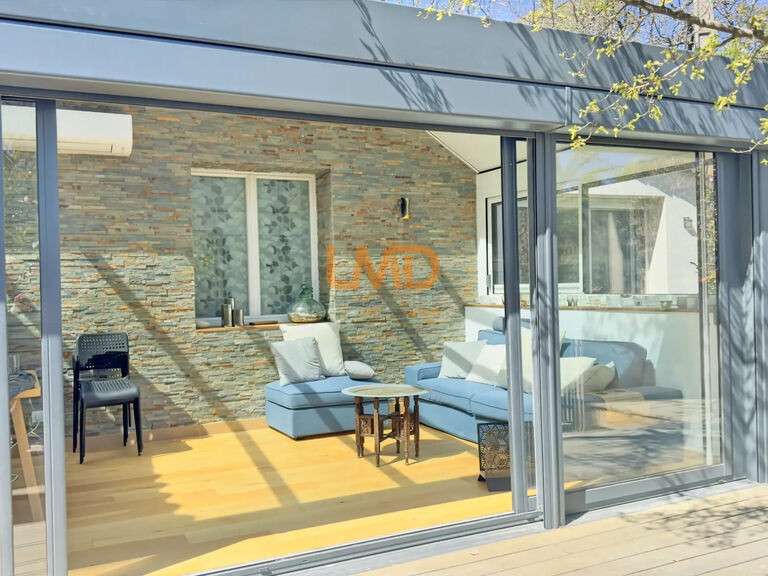 Villa Gréasque - 5 chambres - 223m²