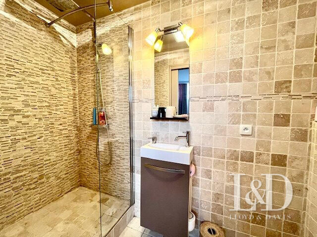 Appartement Grenoble - 3 chambres - 195m²