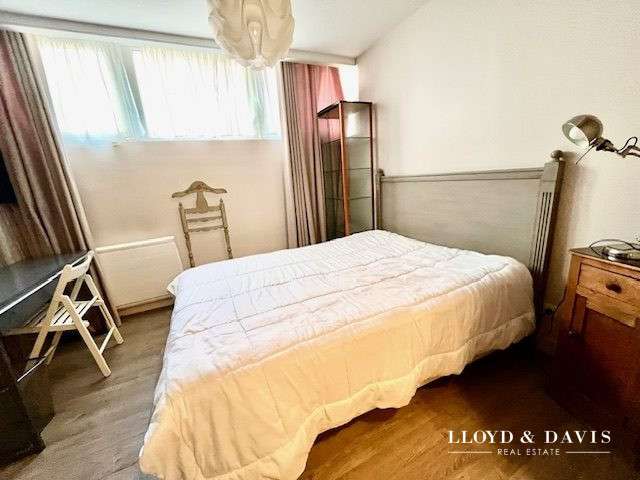Apartment Grenoble - 3 bedrooms - 195m²