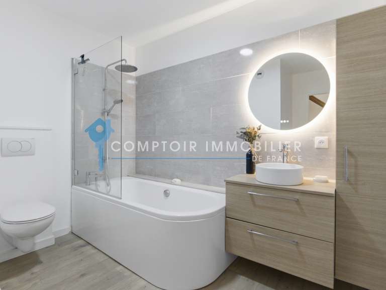 Appartement Grenoble - 2 chambres - 110m²