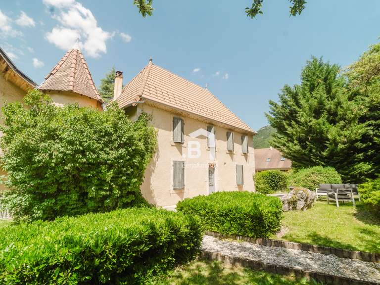 Château Grenoble - 23 chambres - 1100m²
