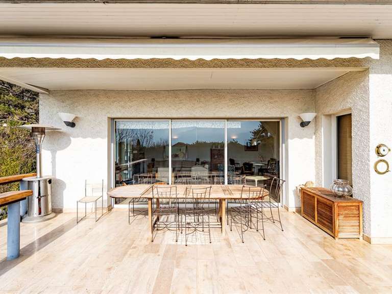 Maison Grenoble - 7 chambres - 316m²