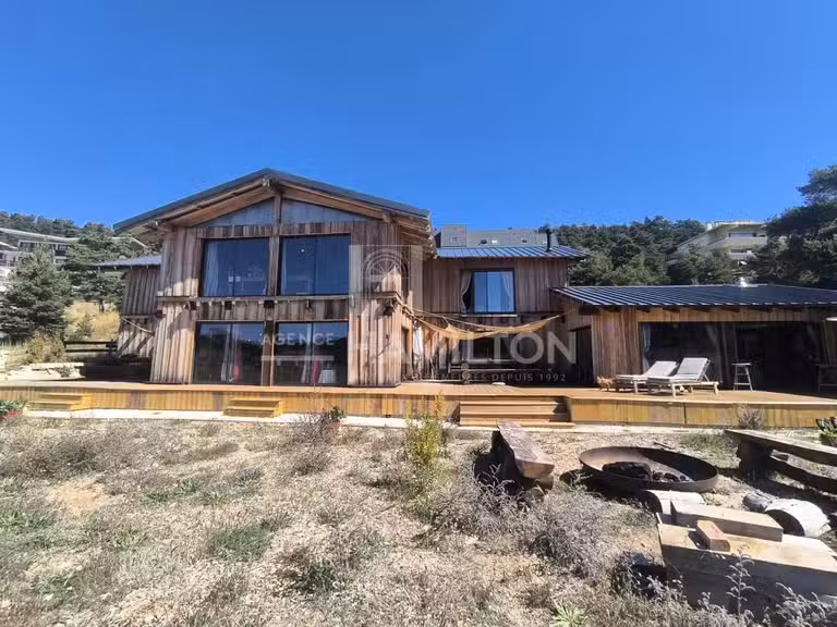 Chalet Gréolières - 350m²