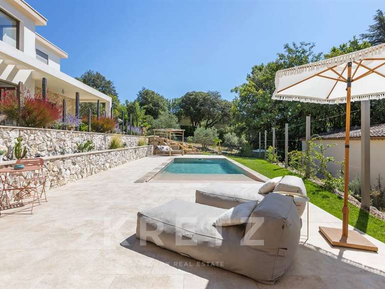 Maison Gréoux-les-Bains - 5 chambres - 210m²