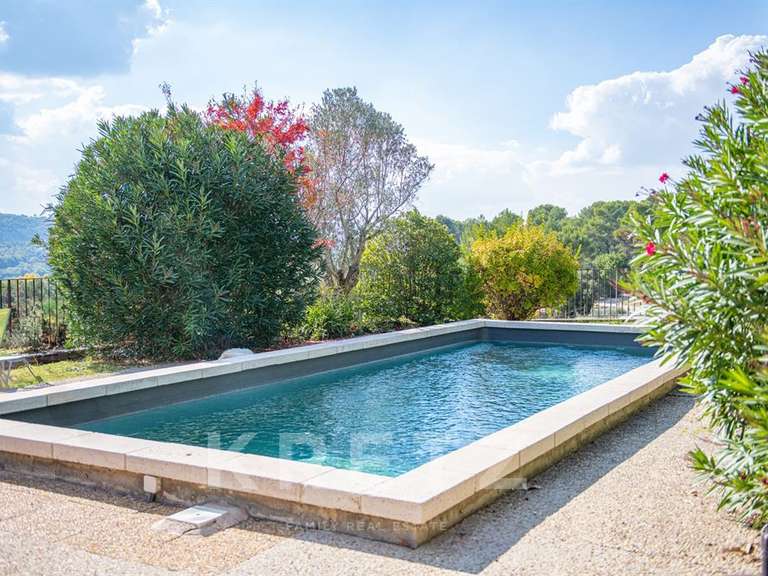 Maison Gréoux-les-Bains - 6 chambres - 700m²