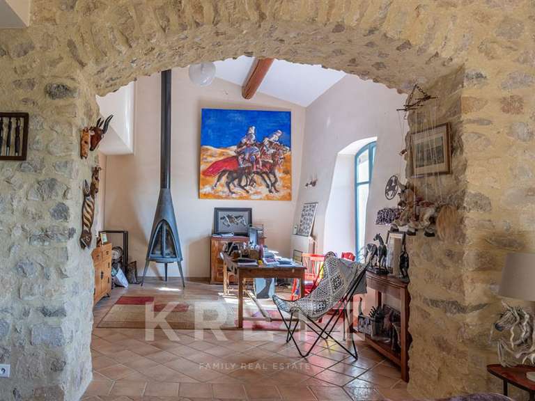 Maison Gréoux-les-Bains - 6 chambres - 700m²