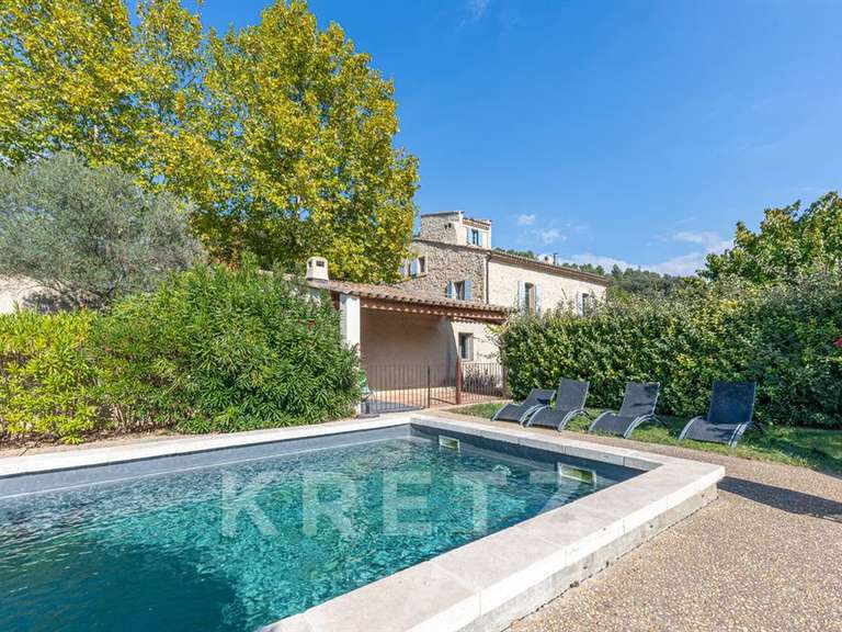 Maison Gréoux-les-Bains - 6 chambres - 700m²