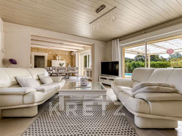 Maison Gréoux-les-Bains - 3 chambres - 200m²