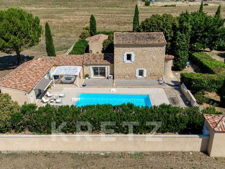 Maison Gréoux-les-Bains - 3 chambres - 200m²