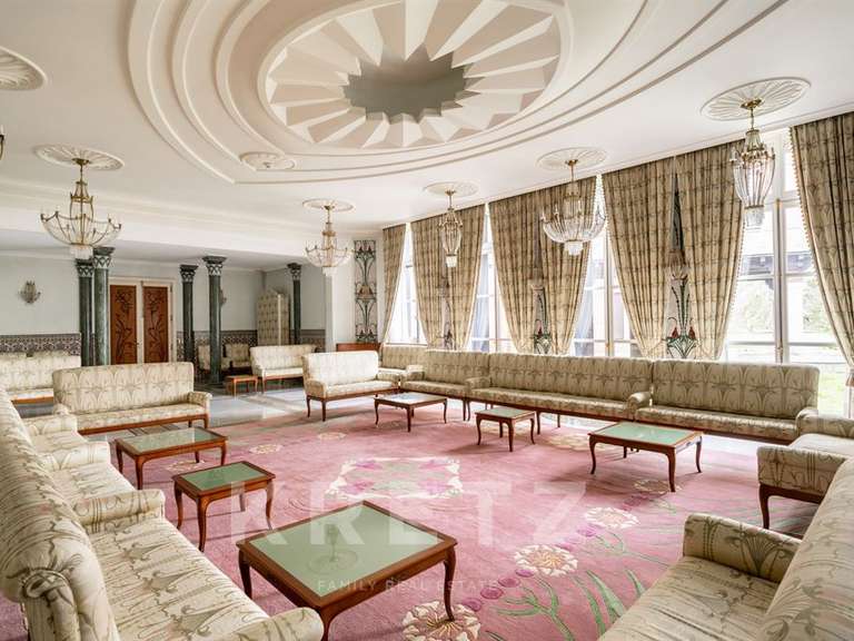 Château Gretz-Armainvilliers - 40 chambres - 9000m²