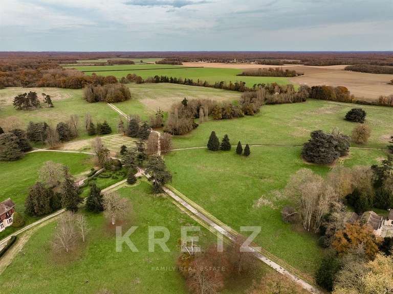 Château Gretz-Armainvilliers - 40 chambres - 9000m²