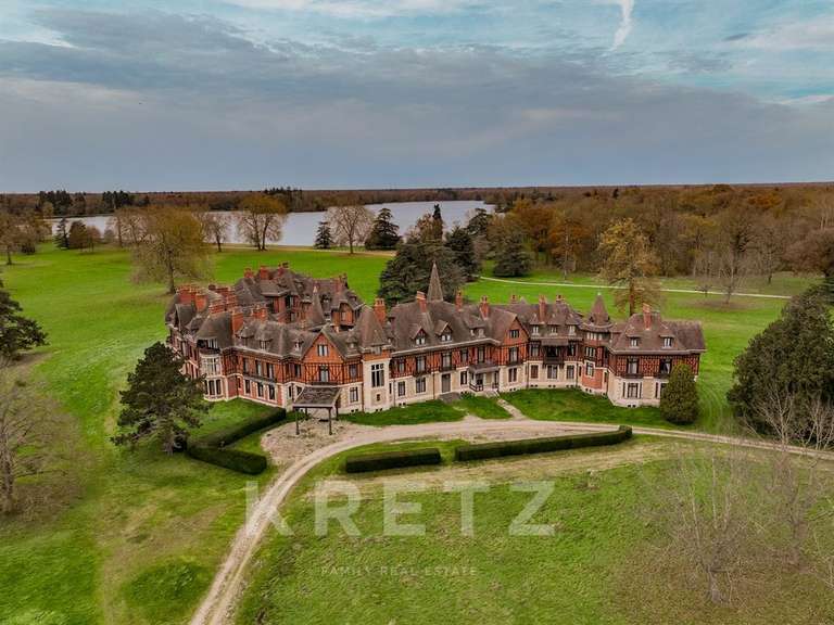 Château Gretz-Armainvilliers - 40 chambres - 9000m²