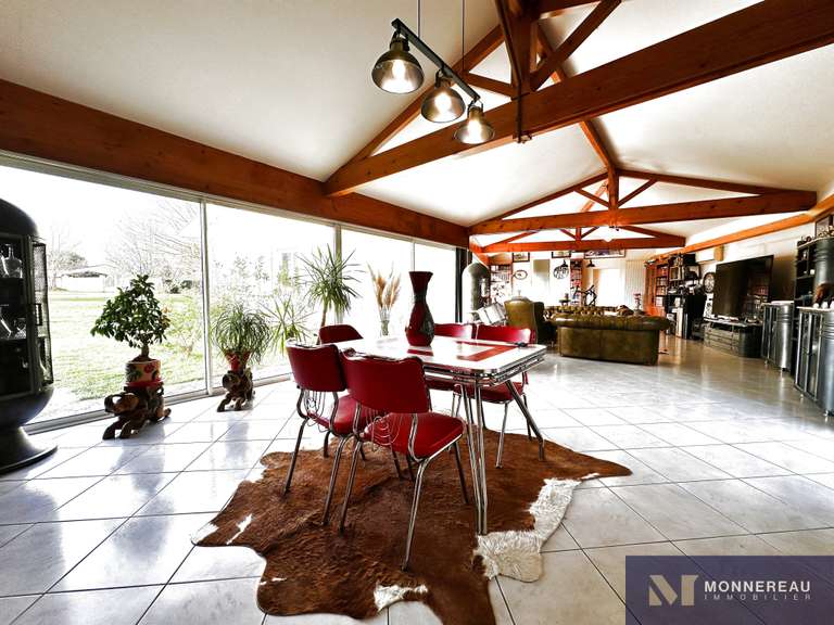 Maison Grézac - 5 chambres - 381m²