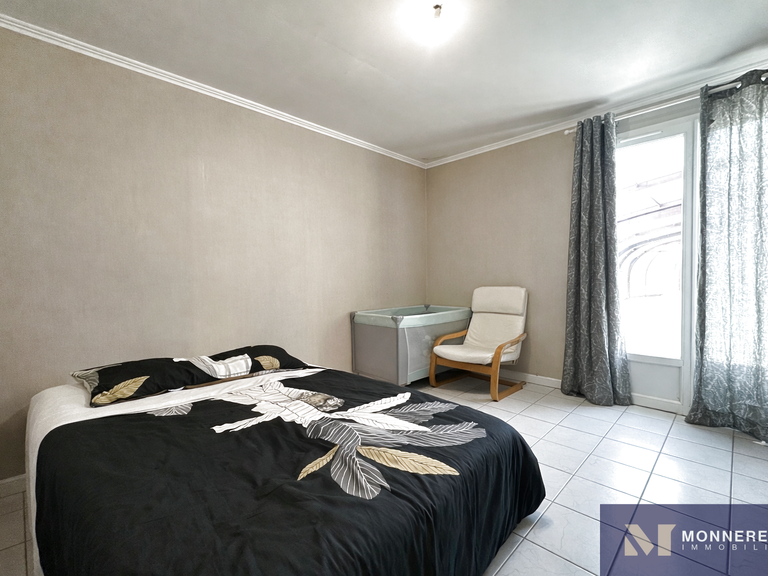 Maison Grézac - 5 chambres - 381m²