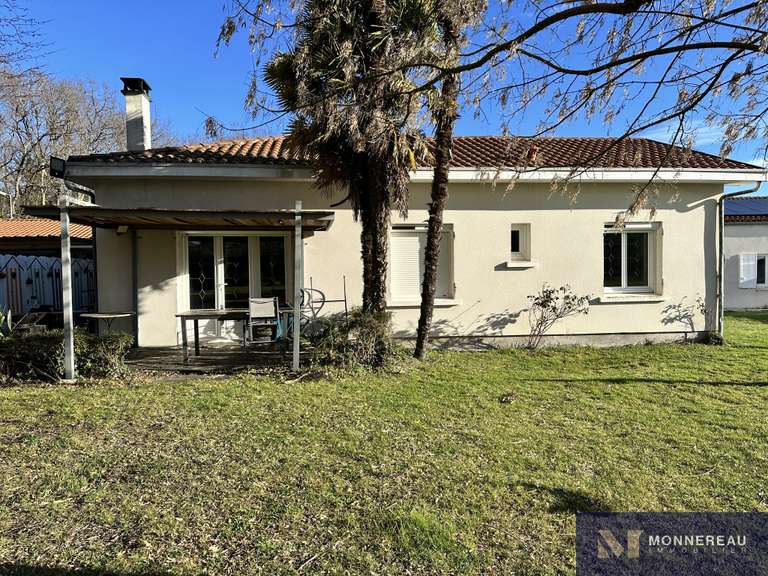 Maison Grézac - 5 chambres - 381m²