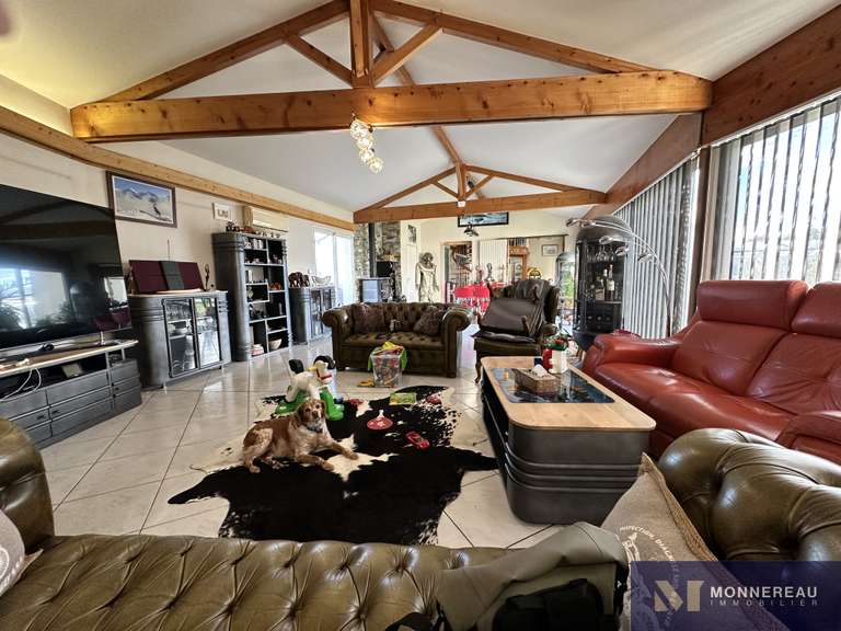 Maison Grézac - 5 chambres - 381m²