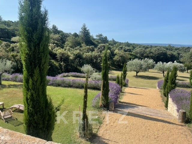 Maison Grignan - 575m²
