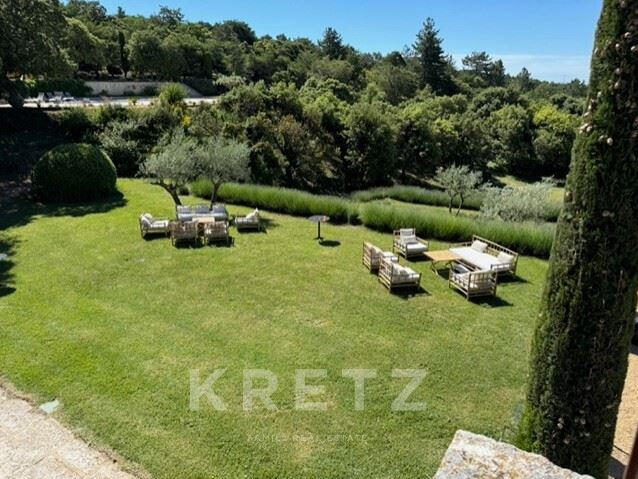 Maison Grignan - 575m²