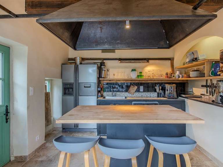 Maison Grignan - 780m²