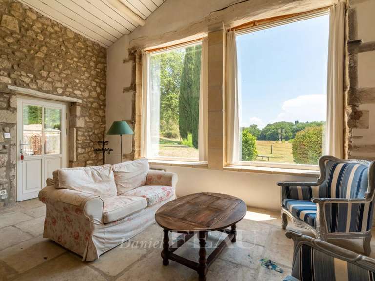 Maison Grignan - 12 chambres - 723m²