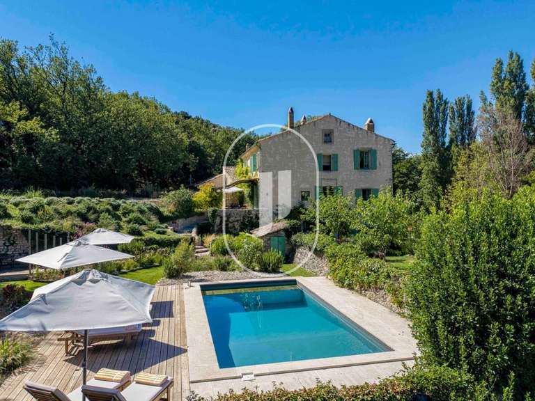 Maison Grignan - 8 chambres - 780m²