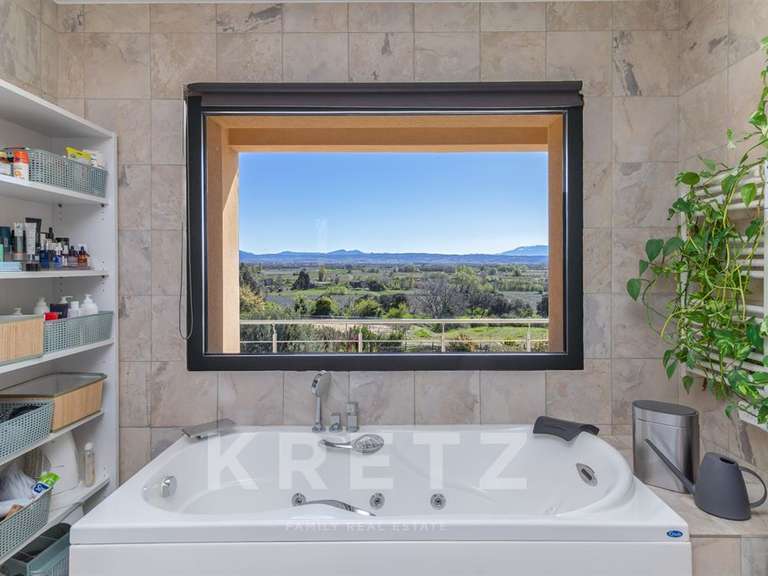 Maison Grignan - 7 chambres - 376m²