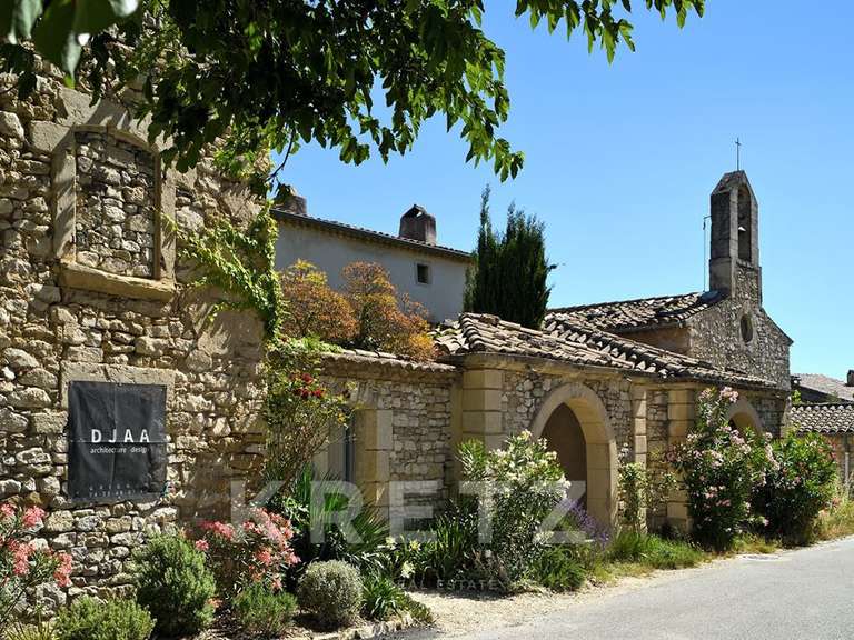 Maison Grignan - 4 chambres - 270m²
