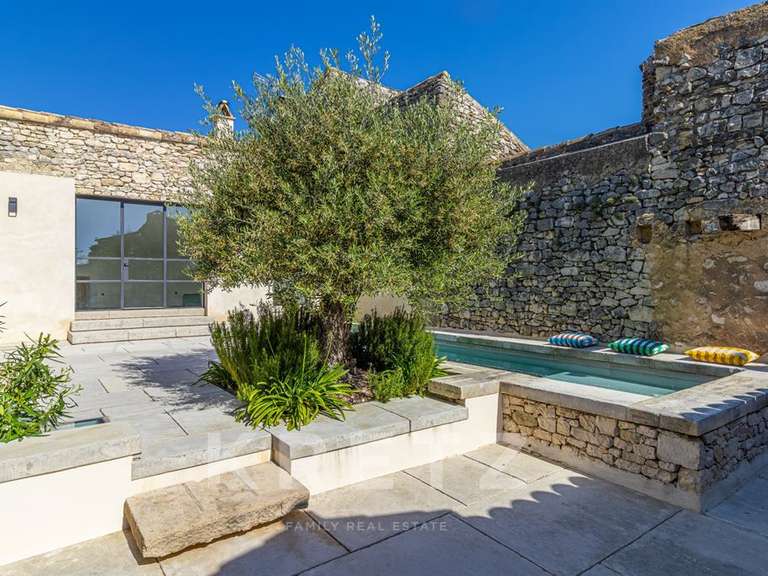 Maison Grignan - 4 chambres - 270m²