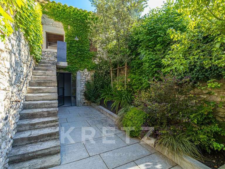 House Grignan - 4 bedrooms - 270m²