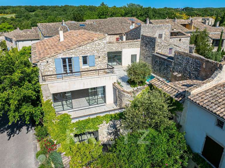 House Grignan - 4 bedrooms - 270m²