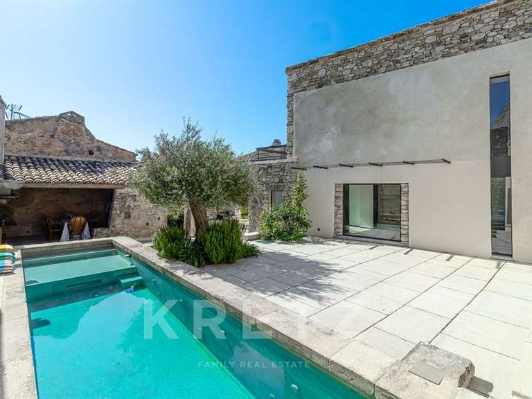 House Grignan - 4 bedrooms - 270m²