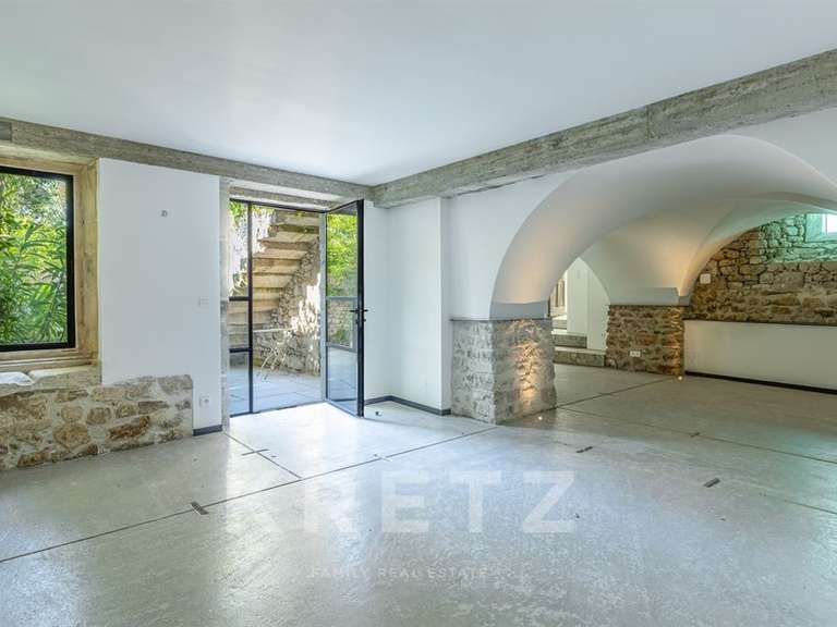 Maison Grignan - 4 chambres - 270m²