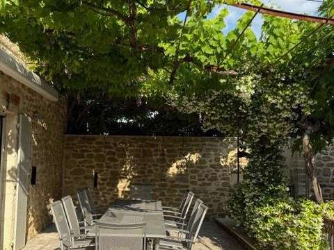 Maison Grignan - 3 chambres - 250m²