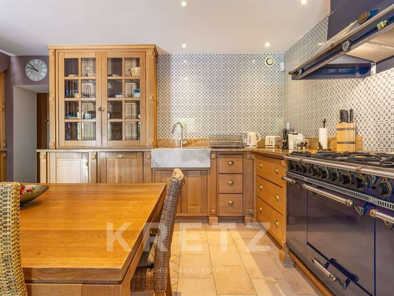 Maison Grignan - 3 chambres - 250m²