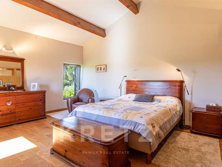 Maison Grignan - 3 chambres - 250m²