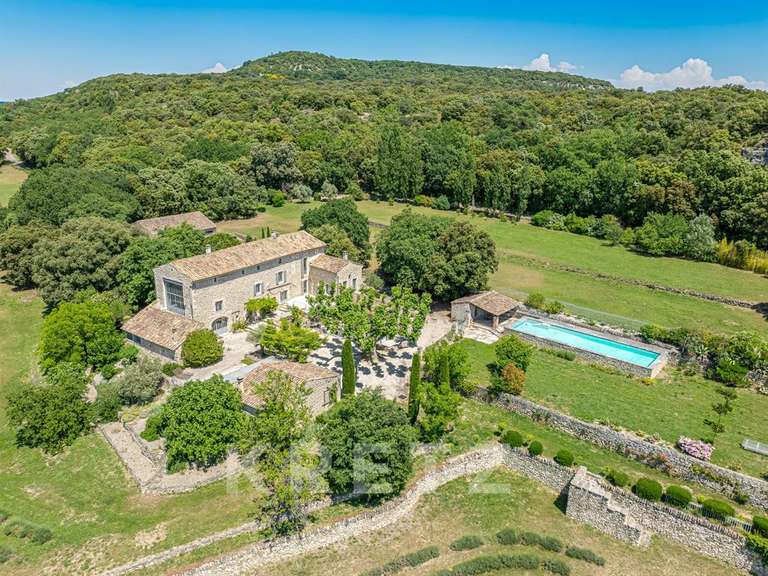 Maison Grignan - 5 chambres - 350m²
