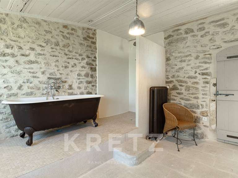 Maison Grignan - 5 chambres - 350m²