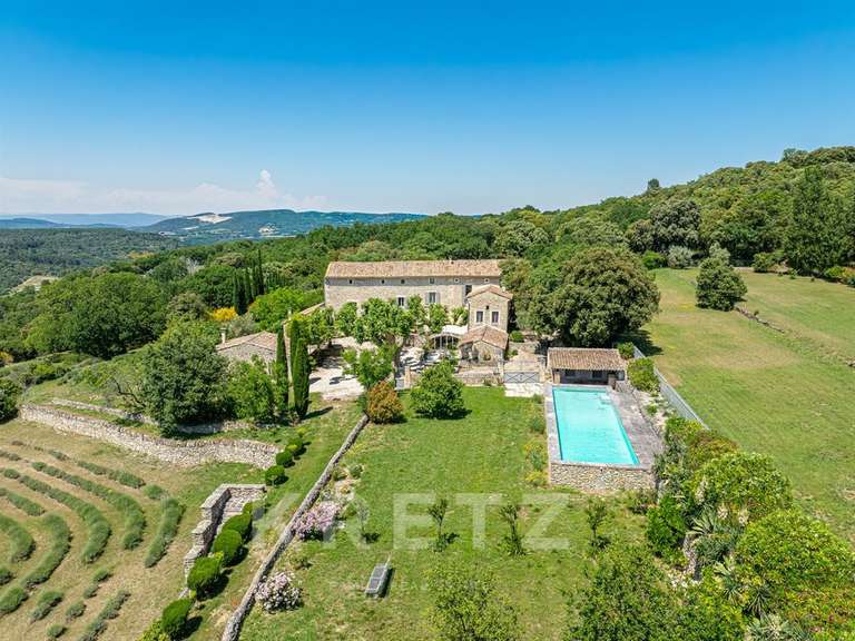 Maison Grignan - 5 chambres - 350m²