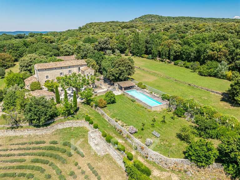 Maison Grignan - 5 chambres - 350m²