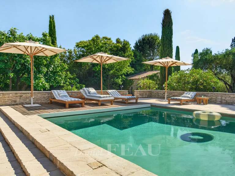 Maison Grignan - 7 chambres - 680m²