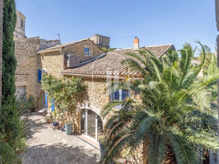 Maison Grignan - 8 chambres - 322m²