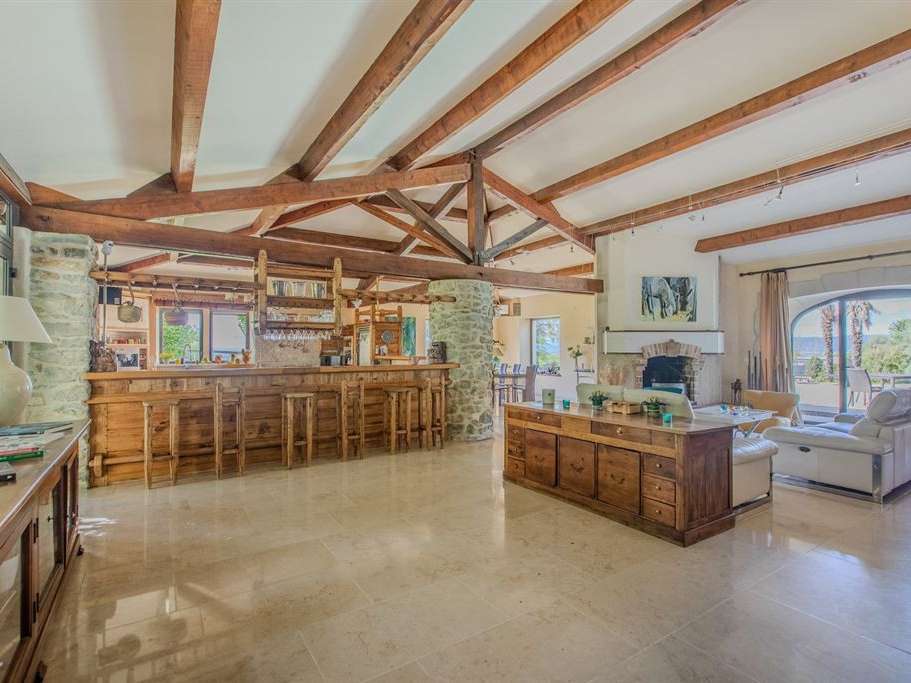 Equestrian property Grignan