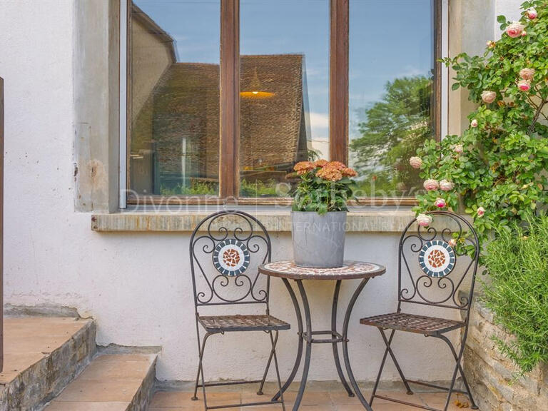 Maison Grilly - 5 chambres - 188m²