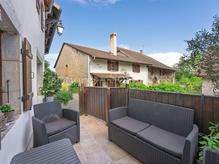Maison Grilly - 5 chambres - 188m²