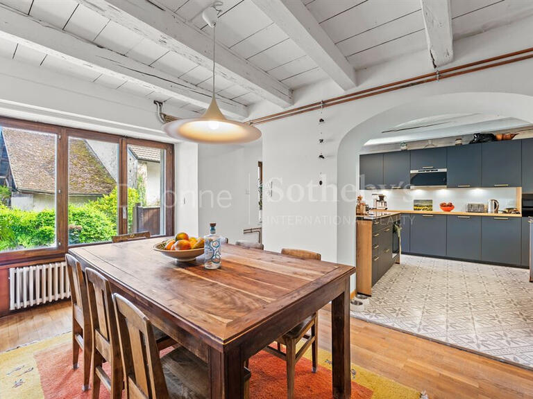 Maison Grilly - 5 chambres - 188m²