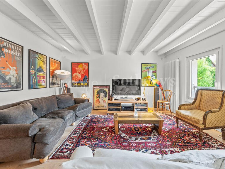 Maison Grilly - 5 chambres - 188m²