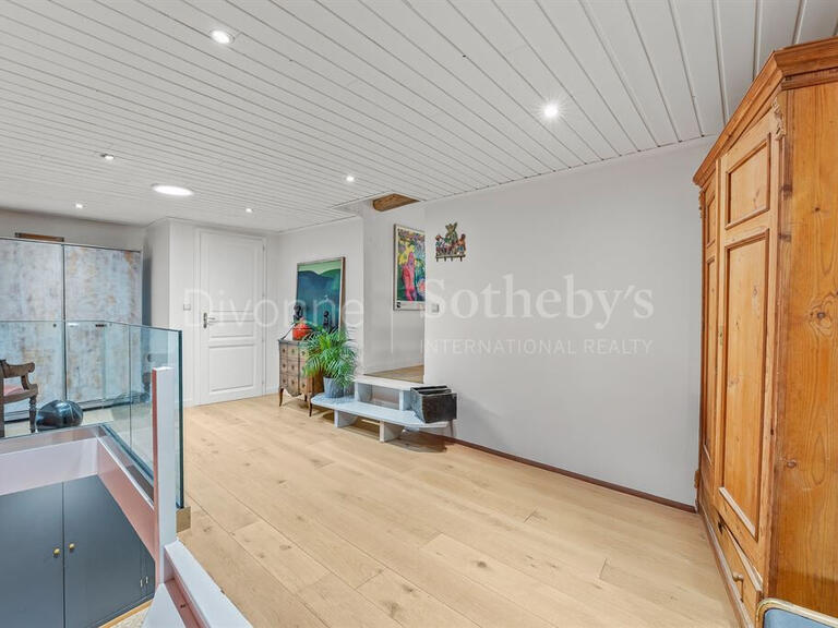 Maison Grilly - 5 chambres - 188m²