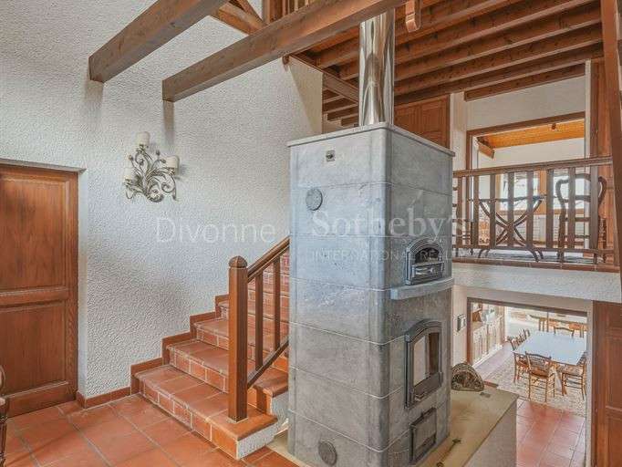 Maison Grilly - 6 chambres - 587m²