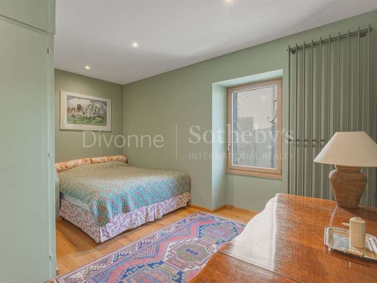 Maison Grilly - 6 chambres - 587m²